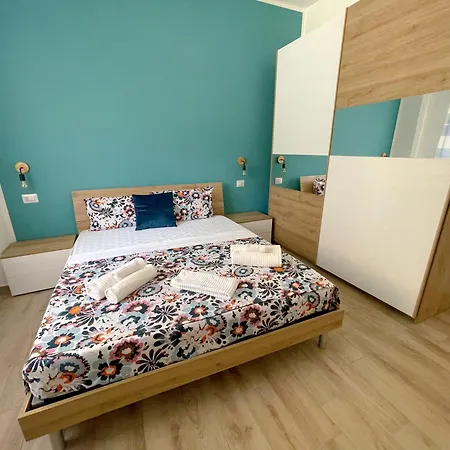 Apartment La Riva Del '44 - Elegant, Spacious, And Bright Homes Just A Few Steps From Nettuno's Finest