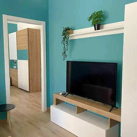 Apartment La Riva Del '44 - Elegant, Spacious, And Bright Homes Just A Few Steps From Nettuno's Finest Nettuno