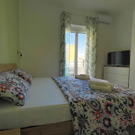 La Riva Del '44 - Elegant, Spacious, And Bright Homes Just A Few Steps From Nettuno's Finest